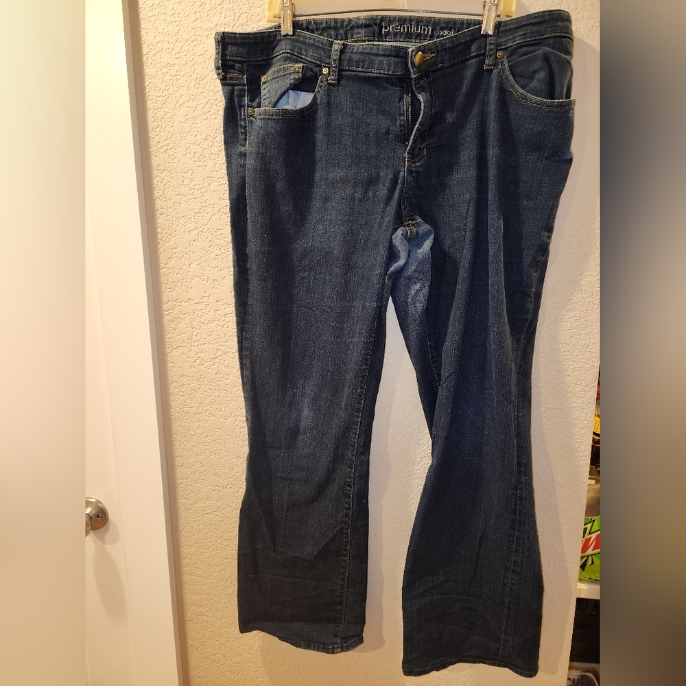 Gap premium bootcut jeans size 18r